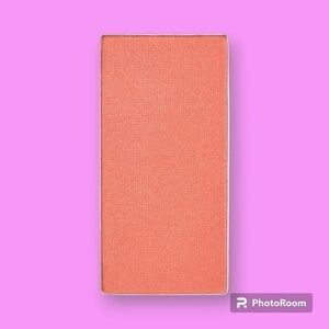 Mary Kay Juicy Peach Chromafusion Cheek Powder